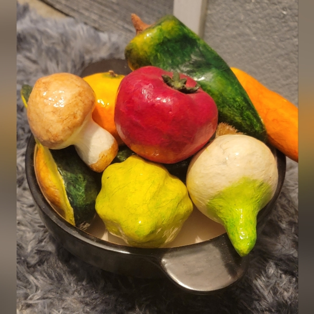 Vtg Paper Mache Fruit & Vegtables 4-8" Set Of 11‎